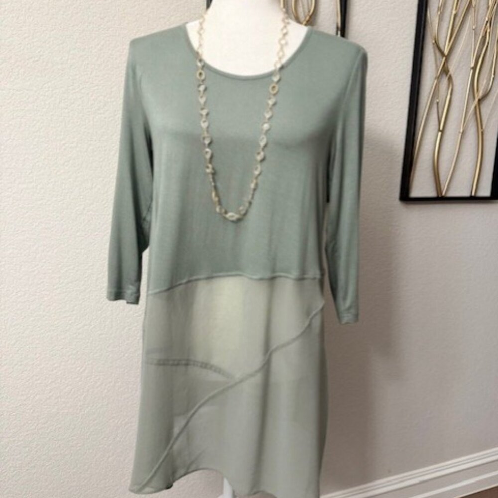 WYNNE LAYERS Tunic Top